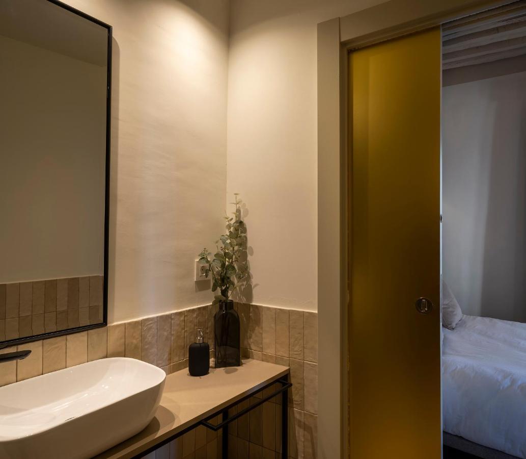 Home4U, Plaza Nueva 3 格拉纳达 外观 照片